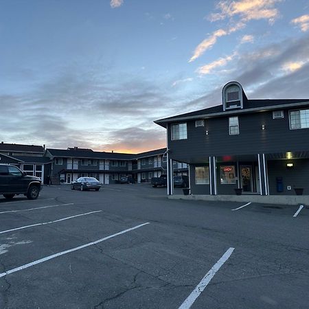 Kings Motor Inn Kamloops Exterior foto
